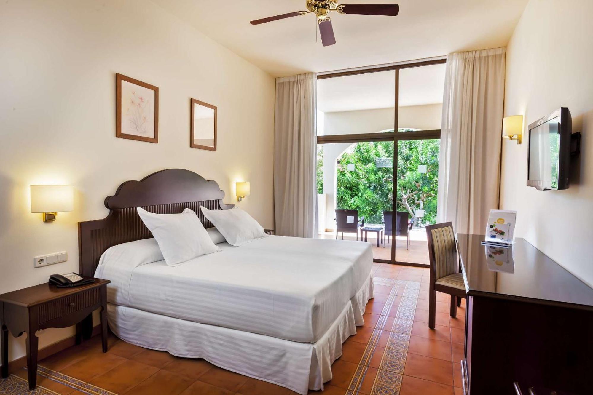Double Room,1543305604:JPEG